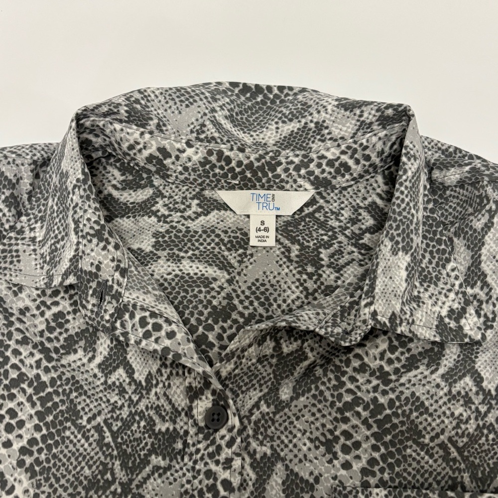 Time and Tru Men's Monochrome Patterned Shirt